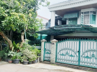 Dijual Rumah Bagus Di Villa Bintaro Indah, Pondok Aren Tangerang