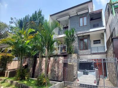 DIJUAL rumah Villa Duta