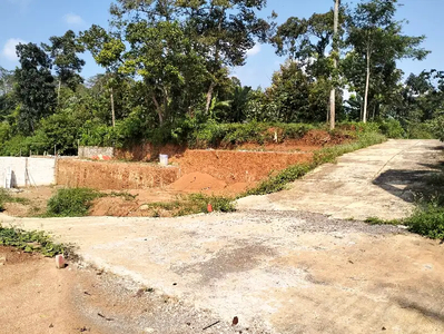 Di jual tanah siap bangun
DI AREA KAMPUS UNNES SEMARANG