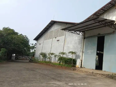 Dijual Gudang besar siap pakai,akses bagus di Narogong km12 Bekasi