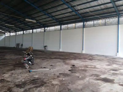 Dijual gudang1300m2 Jln. Cibolerang