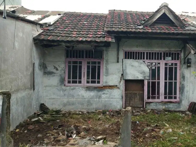 Dijual Rumah Hitung Tanah di Perumahan Duta Bandara Permai Tangerang