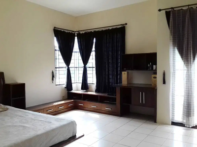 Disewakan Rumah di Lippo Karawaci - 2 Lantai - Furnished