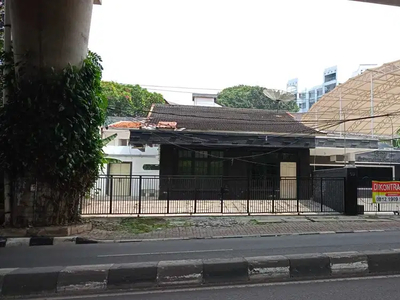 RUANG USAHA PINGGIR JALAN RAMAI JAKARTA SELATAN