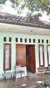 Rumah Asri Pinggir Jalan Dekat ke Stasiun Pondok Ranji #DGLS