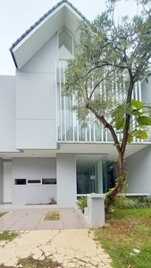 Rumah Bagus Di Discovery Eola Bintaro Jaya Sektor 9
