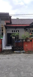 Rumah sewa keamanan 24 jam