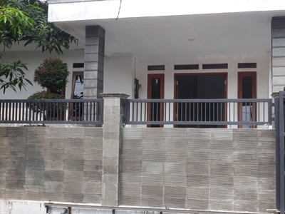 Rumah Siap Huni Di Ulujami Jakarta Selatan #SJLS
