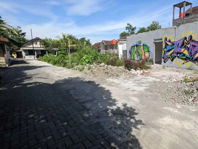 SELATAN KAMPUS UII, 300 Jutaan Tanah SHM Jogja