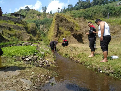 sumber mata air debet 40 liter per detik cisarua lembang 5 hektar