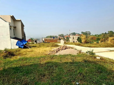 Tanah Dijual Cepat Lokasi Dekat Kantor Desa Cilengkrang