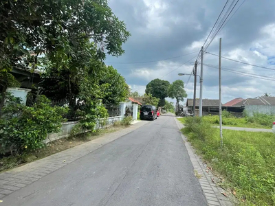 tanah murah maguwo dekat kampus UNRIYO jl. raya tajem sleman jogja