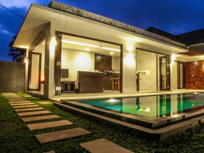 Villa Kuwum Umalas Kerobokan Badung-Bali