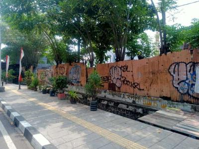 Dijual cepat tanah Di bawah NJOP jl. Jend Ahmad yani Jakarta timur