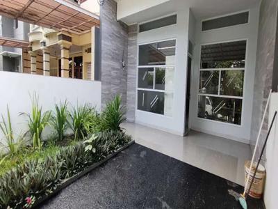 Dijual rumah bangunan baru di perum Kopo Mas - Bandung kota