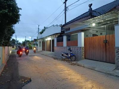 Rumah gedongan 150Mt, 3Kt, 2 Km, jalan raya gedongan, colomadu