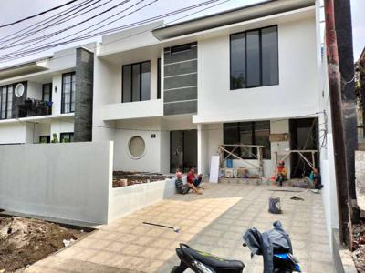 Rumah Lux Modern Finishing Di Setiabudi Regency Sukasari Bandung SHM