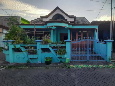DEKAT SEMEN INDONESIA VETERAN Rumah 2 Lantai Awikoen Gresik Murah 1M