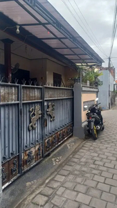Di jual rumah strategis jalan Tukad Pancoran, Denpasar, Bali
