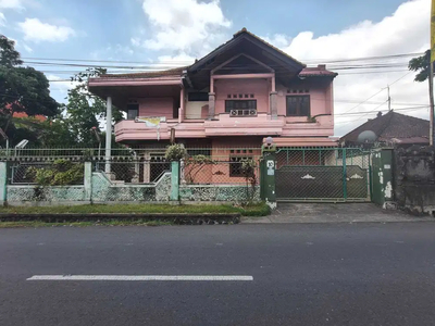 Dijual Cepat Rumah Lokasi Strategis Gatot Subroto - Denpasar
