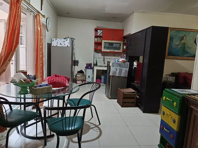 Dijual Cepat,Murah,Bagus, Rumah 2 Lantai di Modernland, Full Renov