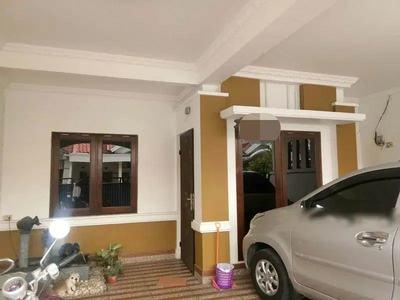Dijual Rumah Bagus Di Cluster Taman Sari Harapan Indah, Bekasi