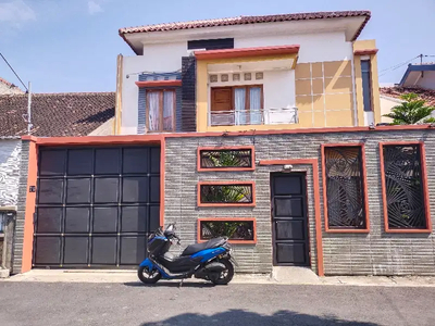 DIJUAL RUMAH BAGUS GENTAN SOLO