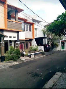 Dijual Rumah Cantik Di Condet Dalam Cluster Jakarta Timur