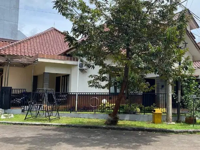 Dijual Rumah Luas Siap Huni di Pesona Khayangan Juanda