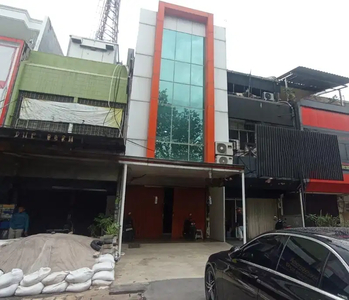 Disewakan Ruko Lokasi Strategis di Kelapa Gading, Jakarta Utara