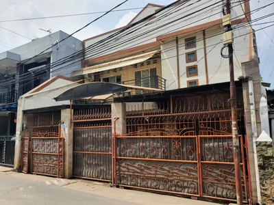 Jual Murah Rumah 2 Lantai Di Jakarta Timur SHM Nego