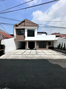 Kebayoran Baru - Senopati Area Brand New Renovated House