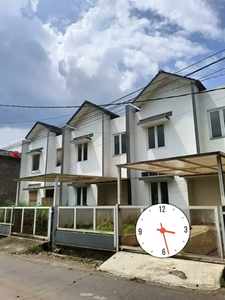 Rumah 2 Lantai Harga Murah