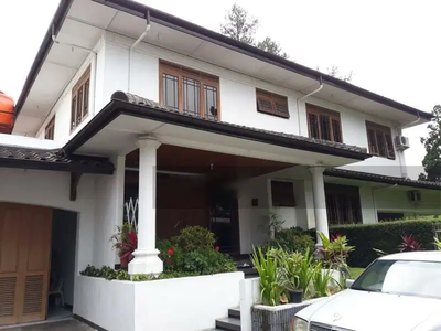 Rumah Asri dan Nyaman Geger Kalong Wetan, Bandung