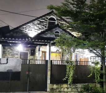 Rumah Cantik Di Jual Cepat Bintaro Sektor 5 di Pondok Aren - TangSel