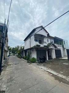 Rumah Induk & Kost Di Babarsari Dekat Seturan & AMPLAZ