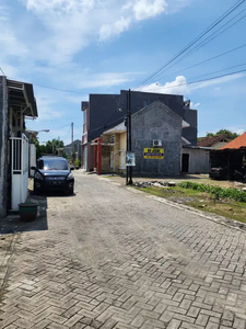 Rumah & Kavling Strategis di Kota Mojokerto. Investasi Hunian menarik