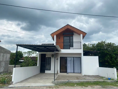 RUMAH MEZZANINE DI PRAMBANAN TANAH LUAS AKSES 6.5 METER