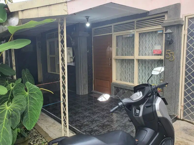 Rumah Siap Huni Sayap Supratman Dekat Jalan Riau Bandung