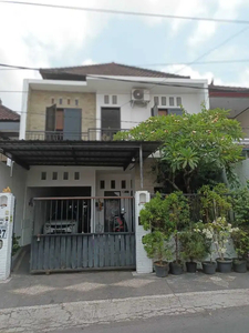 Sale rumah cantik 2lt 187m2 singosari a yani jl 6mtr aspal garase 2mbl