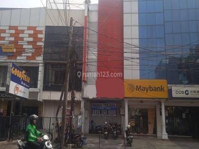 Ruko Ex Bank 3 Lantai Lokasi Strategis di Radio Dalam Kebayoran, Jakarta Selatan