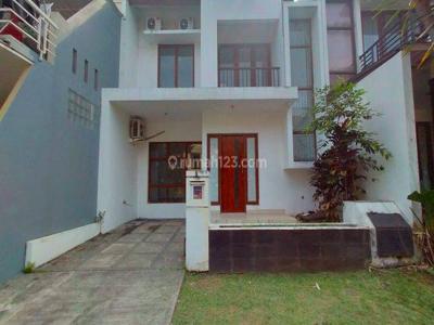 Rumah di Bintaro Emerald Town House Lt.84 M2