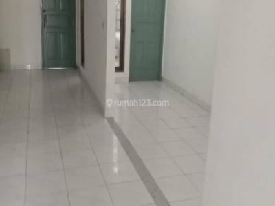 Rumah di TAMAN SURYA 5 Rapi 2 Lantai siap huni