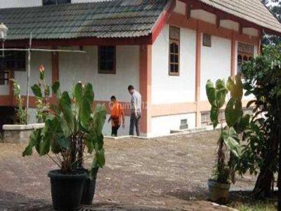 Tanah Dengan Lokasi Tenang Dan Nyaman Cocok Dibangun Villa di Cisarua Bogor