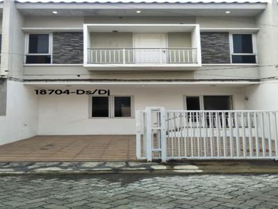 18704-Ds/Dj, Sewa Rumah Gading griya Lesatri 2 lantai