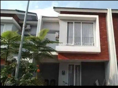 Adi sewakan Rumah' Baru U house Ciputat Bintaro jaya Tangerang selatan