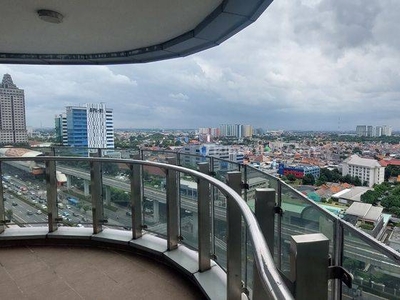 Apartemen Bellevue place 3 kamar type balkon view cott