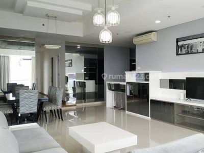 Apartment Kemang Village 3 BR With Private Lift And Pet Friendly