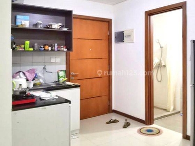 Condominium Green Bay Pluit 1 BR Furnished Rapi Tower Favorit