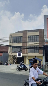 Di Sewakan Ruko Siap Bakai Baru direnov di daerah Jatibening, Bekasi